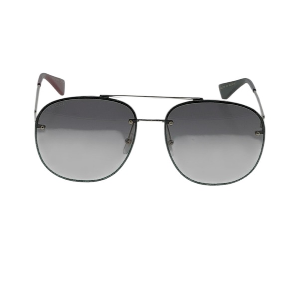 Gucci Aviator Teal Green Sunglasses w/ Velvet Case - Excellent Condition - Picture 4 of 16